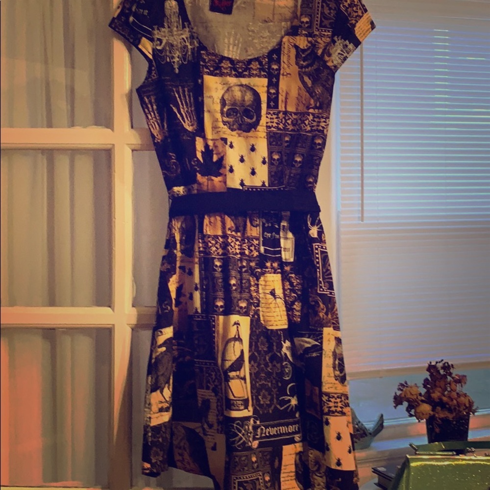 Folter Halloween dress